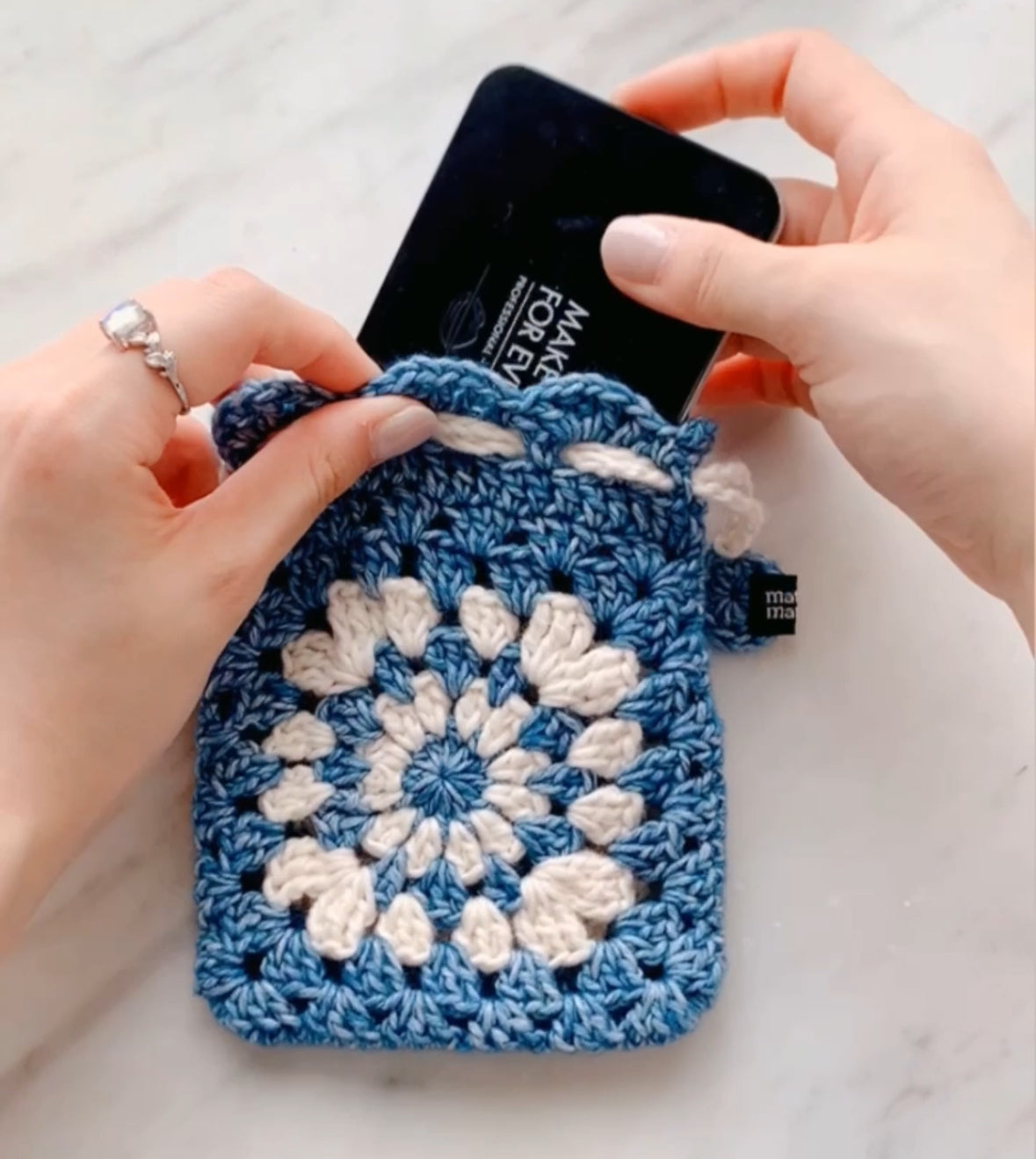 Sunburst Pouch 束口收納袋